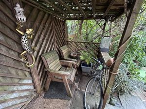 Photo 14- click for photo gallery